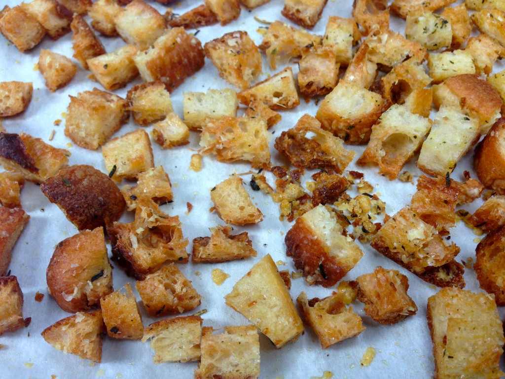 Homemade herb croutons via Kitchen Nomad